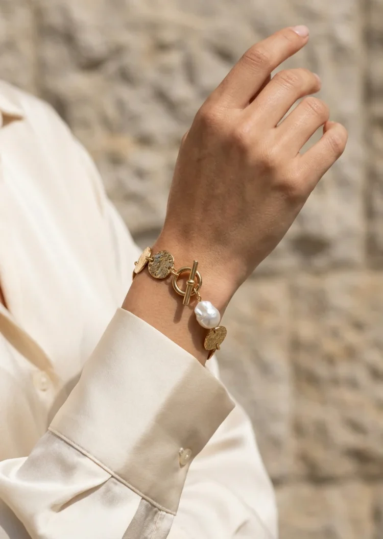 Envy Gold Penny and Pearl Bracelet